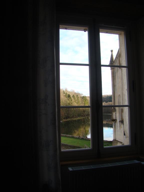 Gentilhommiere Eaux Bleues Bed & Breakfast Ecot-la Combe Стая снимка
